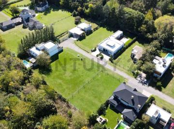 Terreno · 592m² · Lote en Venta en Villa Elisa Barrio Cerrado Los Buhos