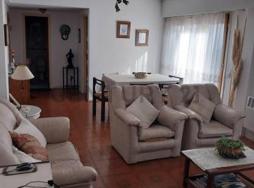 Departamento · 105m² · 4 Ambientes · 1 Cochera · Venta Departamento 4 Ambientes Vista Lateral Al Mar Balcon