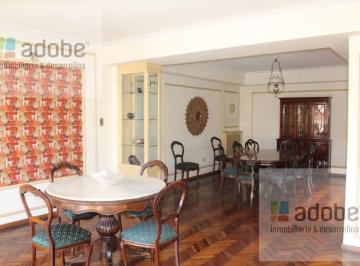 Departamento · 166m² · 3 Dormitorios · 1 Cochera · Departamento Muy Bien Ubicado en Peatonal Sarmiento, a m de Plaza Independencia
