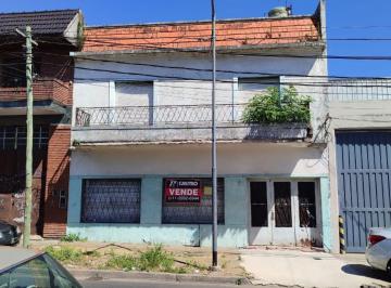 Bodega-Galpón de 6 ambientes, General San Martín · Galpon - Deposito 230 m² Libre de Columnas Mas Casa 5 Amb a Refaccionar