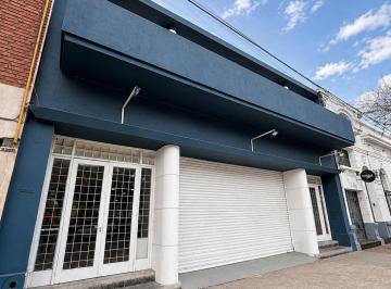 Local comercial de 4 ambientes Venta USD 320.000 · Importante Local Comercial Sobre Av Freyre (Santa Fe / Capital)