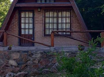 Casa de 3 ambientes, Villa Parque Siquiman · Bungalows en Las Sierras
