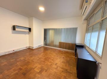 Oficina comercial · 150m² · 5 Ambientes · Oficina en Alquiler en Av Cba Al 600