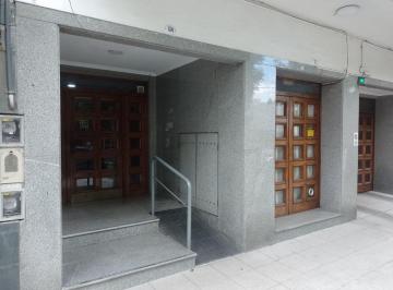 Departamento de 3 ambientes, Avellaneda · Departamento 3 Ambientes con Balcon Frente