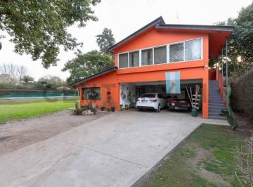 Quinta vacacional · 197m² · 6 Ambientes · Venta/permuta Casa Quinta 3 Amb + 3 Deptos 2 Ambientes