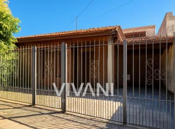 VIV-VIV-2021_2 · Venta Casa 3 Dorm con Fondo 123 Entre 63 Bis y 64, Berisso