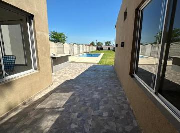Quinta vacacional · 70m² · 3 Ambientes · Quinta en Venta, Barrio Santa Anita, Km 50 Cañuelas