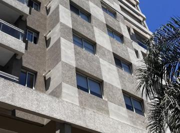 Departamento · 72m² · 3 Ambientes · 1 Cochera · 3 Ambientes Céntrico con Cochera