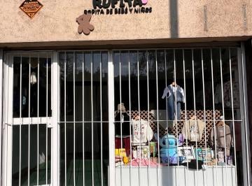 Fondo de comercio de 2 ambientes, Rosario · Fondo de Comercio Ropa de Bebé/niños
