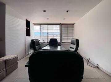 Oficina comercial · 162m² · 8 Ambientes · 2 Cocheras · Venta Oficina Galeria Jardin con Cochera - Piso 3