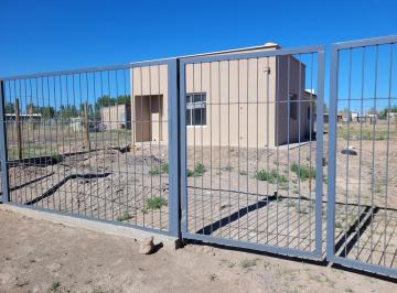 Casa · 90m² · 4 Ambientes · Casa a Estrenar en Venta - Fernandez Oro