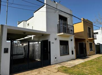 Departamento · 70m² · 3 Ambientes · 1 Cochera · Dúplex en Venta - 2 Dorm. 1 Baño - Cochera - 200 m² - Saladillo