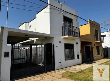 Departamento · 70m² · 3 Ambientes · 1 Cochera · Dúplex en Venta - 2 Dorm. 1 Baño - Cochera - 200 m² - Saladillo