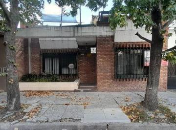 Casa · 170m² · 6 Ambientes · 1 Cochera · Casa en Ciudad Madero