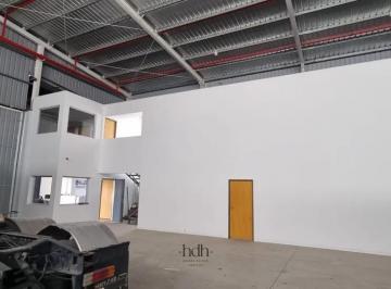 Bodega-Galpón · 1080m² · 3 Cocheras · Galpón en Venta Parque Industrial Polo 52 de 3046 m² Equipado y con Financiación