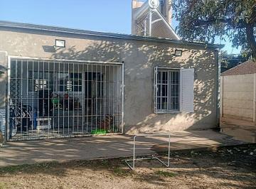 MIG-MIG-4946_2 · Casa 2 Dorm.. | Calle 51 Al 2900