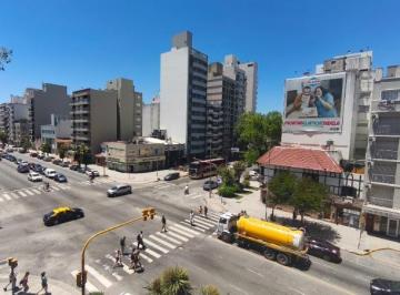 Imagen1 · Hotel de 2 Estrellas 22 Habitaciones con Locales - La Perla