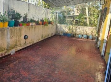 OMP-OMP-4966_2 · Venta PH 3 Amb. C/patio, Sin Expensas, Apto Credito. Caseros Centro. Imperdible