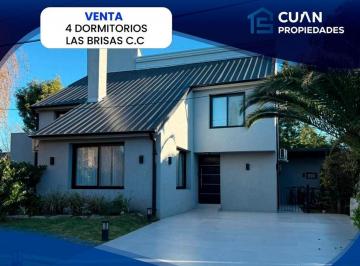 Casa · 209m² · 5 Ambientes · 3 Cocheras · Casa en Venta Las Brisas Country Club - Cuan Propiedades