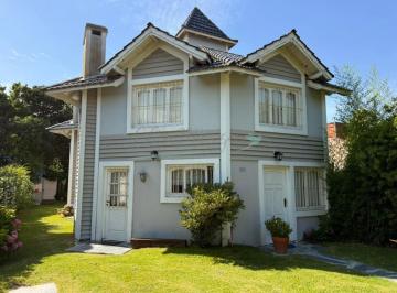 Departamento · 140m² · 3 Ambientes · Complejo de Duplex en Venta - Mar de Ostende - Pinamar