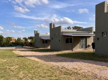 Casa de 5 ambientes, Tornquist · Moderno Complejo 4 Cabanas Equipadas Funcionando