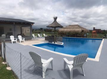 Casa · 370m² · 5 Dormitorios · 4 Cocheras · Venta de Complejo de Cabañas en Potrero de Garay, Los Espinillos.