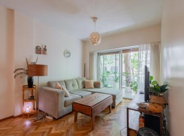 Departamento · 74m² · 3 Ambientes · 1 Cochera · Venta Departamento Belgrano 3 Ambientes 2 Baños & Cochera Al Frente Semipiso
