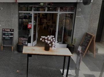 Local comercial · 148m² · 2 Ambientes · Local en Venta - 2 Baños - Balvanera