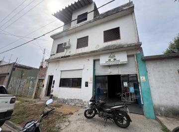 Bodega-Galpón · 275m² · 2 Ambientes · Venta en Block en Zarate