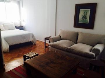 Departamento de 1 ambiente, Recoleta · Sunny And Neat Studio Recoleta Arenales Entre Ayacucho y Riobamba (All Included)