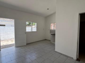 Casa de 16 ambientes, Córdoba · 4 Deptos - Oportunidad Única Para Inversores – 18% Anual en Usd