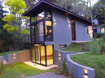 Casa · 64ha · 3 Ambientes · 1 Cochera · Alquiler Cariló Mini Casa / Tiny Home