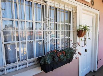 PH · 70m² · 3 Ambientes · Alquiler Vivienda C/ Muebles * Dpto Tipo Casa * con Patio