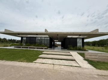 Terreno · 636m² · Lote Central Village Joven - Lote 240 - Bella Vista - Oportunidad