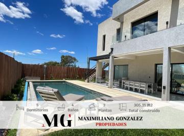 Casa · 272m² · 6 Ambientes · 2 Cocheras · Casa Venta Lagos de Canning