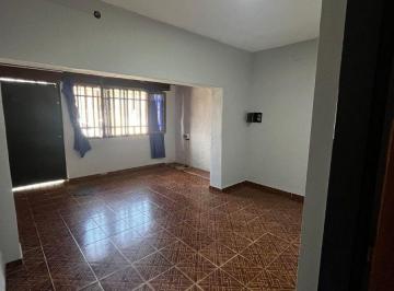 Casa de 6 ambientes, Córdoba · Se Alquila Casa Bº Altamira - Dos Dorm.
