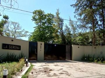 Terreno , La Plata · Lote en Venta en El Barrio Cerrado La Serena, Ubicado en 456 E/ 30 y 132 Bis en City Bell.