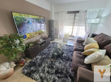 Departamento · 70m² · 3 Ambientes · Departamento en Venta - 2 Dorm. 2 Baños - 70 m² - Mar del Plata