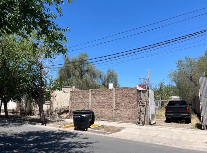 Terreno · 1350m²