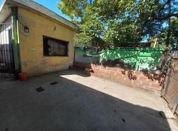 Casa · 150m² · 4 Ambientes · 2 Cocheras · Casa Americana Multifamiliar
