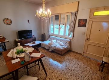 PH · 112m² · 3 Ambientes · 10 Cocheras · Casa en Lote de 10 X 50, 3 Ambientes, Garage Pasante y Fondo Libre Parquizado