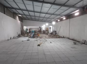 Bodega-Galpón · 420m² · Deposito en Venta - Jose Leon Suarez