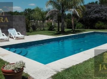 Casa · 220m² · 4 Ambientes · 2 Cocheras · Venta Casa 4 Ambientes Haras del Sur