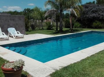 Casa · 220m² · 4 Ambientes · 2 Cocheras · Venta Casa 4 Ambientes Haras del Sur
