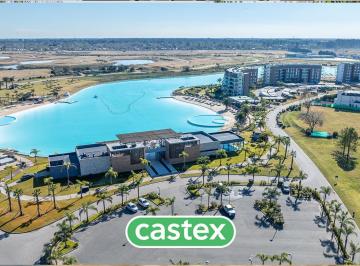 Terreno · 800m² · Lote en Venta en Terralagos, Canning