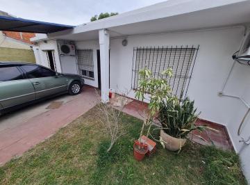 Casa · 153m² · 4 Ambientes · 1 Cochera · Venta Casa. Los Polvorines. 3 Dorm.