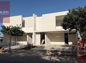 Casa · 180m² · 5 Ambientes · 2 Cocheras · Oportunidad en La Luisita: Duplex Premium Ideal Para Tu Familia