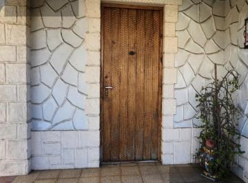 Casa · 135m² · 3 Ambientes · 1 Cochera · Casa 3 Ambientes en Venta en Quilmes Oeste