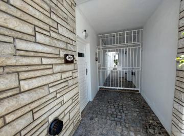 PH · 30m² · 2 Ambientes · PH en Venta, Barrio Santa Monica
