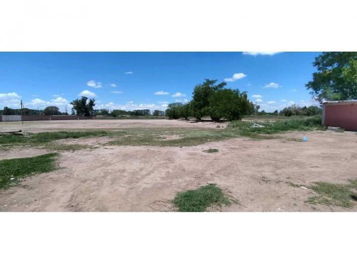 Terreno · 13568m²